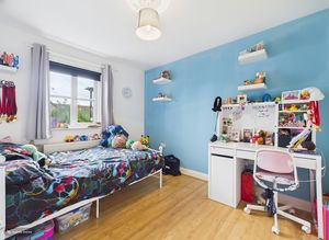 Bedroom- click for photo gallery